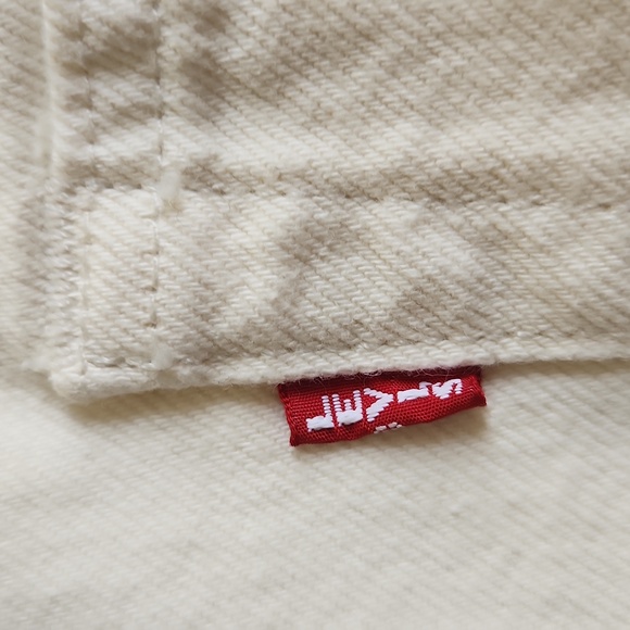 LEVIS 501 '93 SHORTS CUT OFF 7" INSEAM   NEW WITH TAGS OFF WHITE - Picture 12 of 16